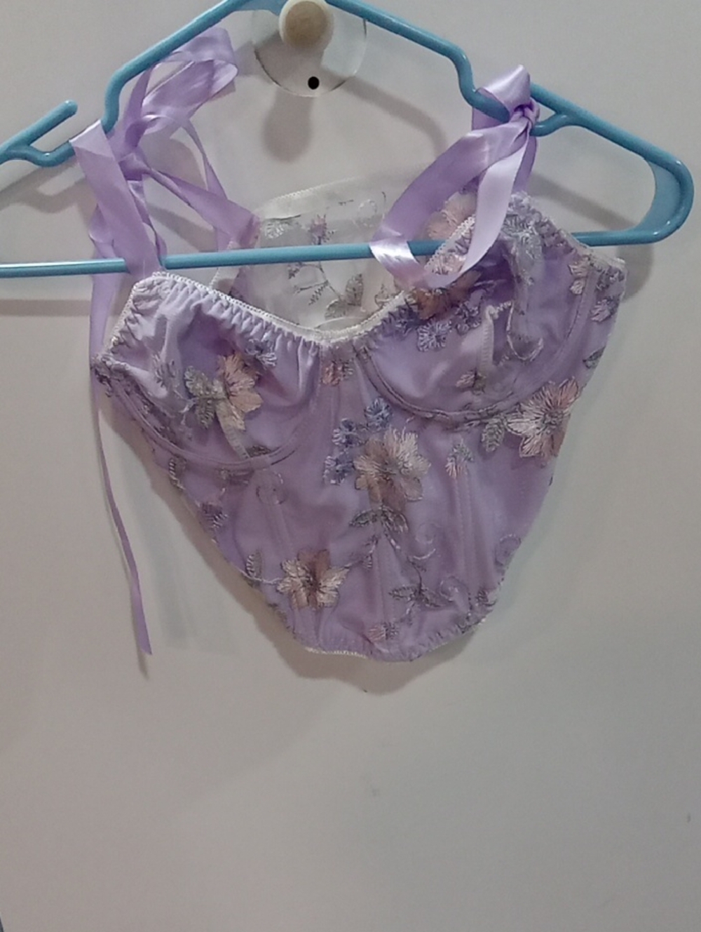 (58) ROMWE Lavender Floral Embroidered Satin Bustier Top